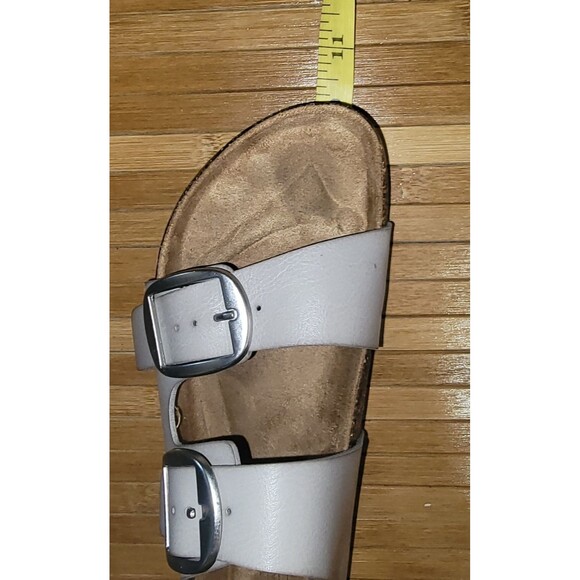 Women's 2 Wide Strap Buckle Sandals in the berkinstock style Grey size 7 MINT - Picture 11 of 11